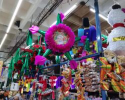 Piñatas navideñas